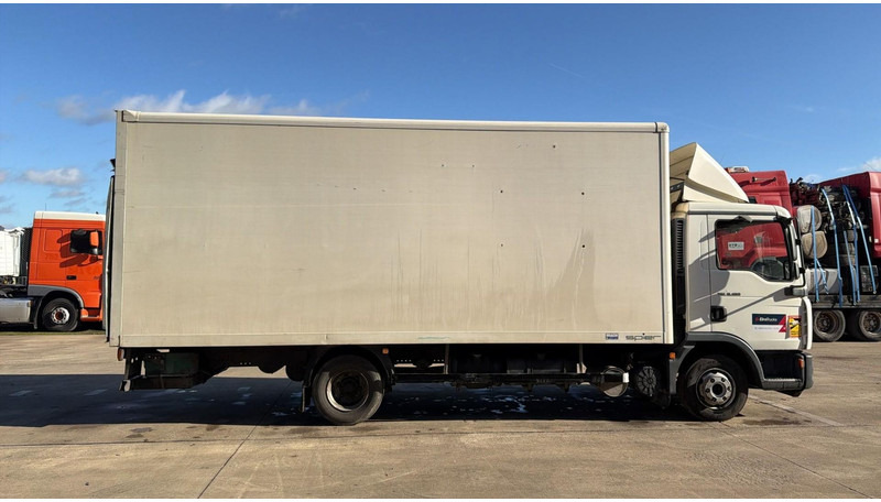 MAN TGL 8.180 (MANUAL GEARBOX / BOITE MANUELLE / CAMION BELGE / BELGIAN TRUCK) - Bakwagen: afbeelding 3 MAN TGL 8.180 (MANUAL GEARBOX / BOITE MANUELLE / CAMION BELGE / BELGIAN TRUCK) - Bakwagen: afbeelding 3