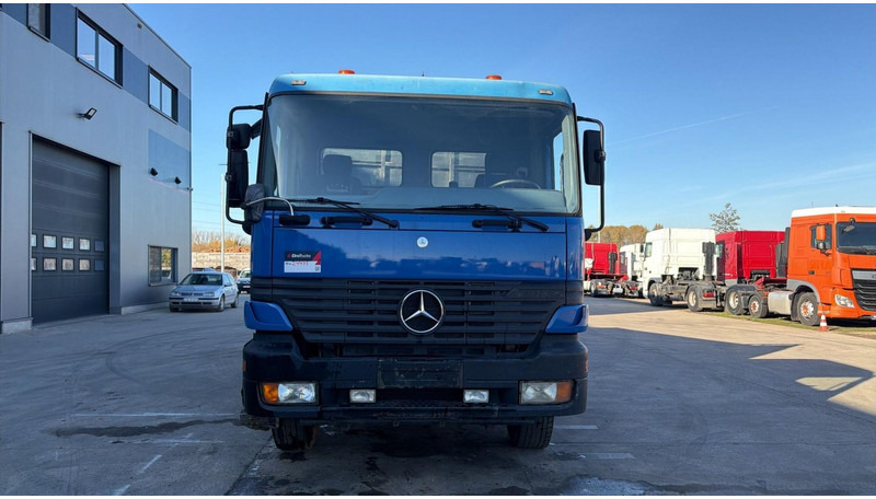 Mercedes-Benz ACTROS 2535 (EPS / BENNE / TIPPER / 8 ROUES / 3 PEDALES) - Kipper vrachtwagen: afbeelding 2 Mercedes-Benz ACTROS 2535 (EPS / BENNE / TIPPER / 8 ROUES / 3 PEDALES) - Kipper vrachtwagen: afbeelding 2