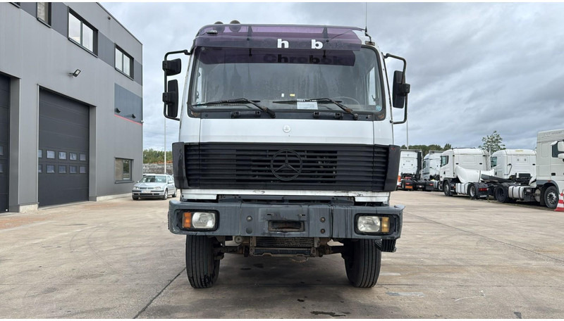 Mercedes-Benz SK 2638 (LAMES / GRAND PONT / V8 AVEC 2X TURBO / BIG AXLE / STEEL SUSP.) - Vrachtwagen met open laadbak: afbeelding 4 Mercedes-Benz SK 2638 (LAMES / GRAND PONT / V8 AVEC 2X TURBO / BIG AXLE / STEEL SUSP.) - Vrachtwagen met open laadbak: afbeelding 4
