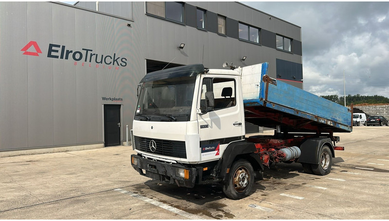 Mercedes-Benz SK 809 (POMPE MANUELLE / MANUAL PUMP / HELPER / AUXILAIRY / SPER / STEEL SUSP.) - Kipper vrachtwagen: afbeelding 1 Mercedes-Benz SK 809 (POMPE MANUELLE / MANUAL PUMP / HELPER / AUXILAIRY / SPER / STEEL SUSP.) - Kipper vrachtwagen: afbeelding 1