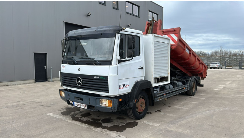 Mercedes-Benz SK 814 (BELGIAN TRUCK / HOOK / PERFECT CONDITION !!! / WITH CONTAINER / 363000 KM !!!! ) - Haakarmsysteem vrachtwagen: afbeelding 2 Mercedes-Benz SK 814 (BELGIAN TRUCK / HOOK / PERFECT CONDITION !!! / WITH CONTAINER / 363000 KM !!!! ) - Haakarmsysteem vrachtwagen: afbeelding 2