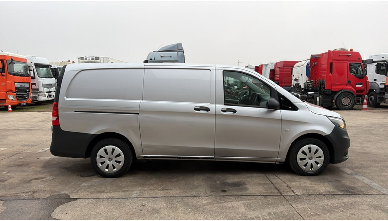 Mercedes-Benz Vito 114 CDI (TREKHAAK / 3 PL / NAVI / CAMERA / AIRCO / CRUISE CONTROL) - Kleine bestelwagen: afbeelding 4 Mercedes-Benz Vito 114 CDI (TREKHAAK / 3 PL / NAVI / CAMERA / AIRCO / CRUISE CONTROL) - Kleine bestelwagen: afbeelding 4