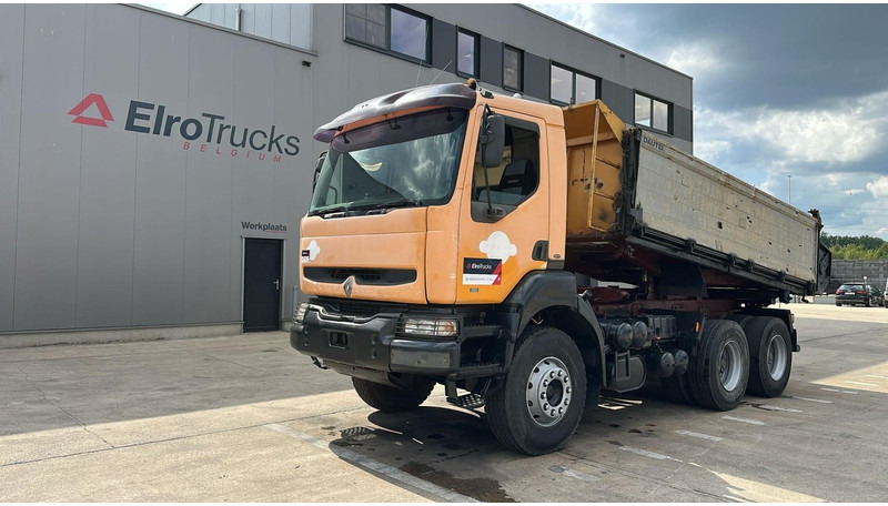 Renault Kerax 385 (POMPE MANUELLE / MANUAL PUMP / 6X4 / LAMES / GRAND PONT) - Kipper vrachtwagen: afbeelding 1 Renault Kerax 385 (POMPE MANUELLE / MANUAL PUMP / 6X4 / LAMES / GRAND PONT) - Kipper vrachtwagen: afbeelding 1