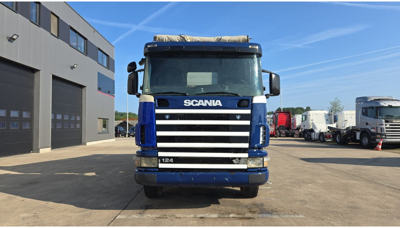 Scania 124-420 (BIG AXLE / GRAND PONT / LAMES / STEEL SUSP. / MANUAL GEARBOX / BOITE MANUELLE) - Kipper vrachtwagen: afbeelding 2 Scania 124-420 (BIG AXLE / GRAND PONT / LAMES / STEEL SUSP. / MANUAL GEARBOX / BOITE MANUELLE) - Kipper vrachtwagen: afbeelding 2