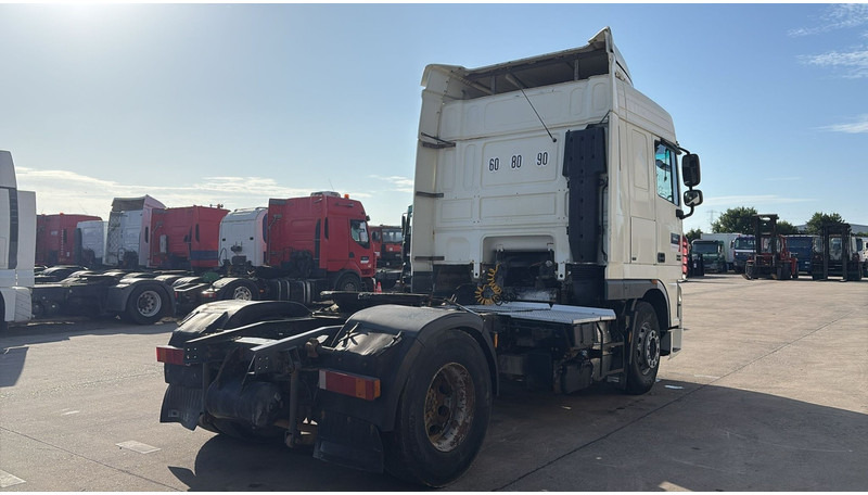 DAF 105 XF 460 (BOITE MANUELLE / MANUAL GEARBOX) - Trekker: afbeelding 5 DAF 105 XF 460 (BOITE MANUELLE / MANUAL GEARBOX) - Trekker: afbeelding 5