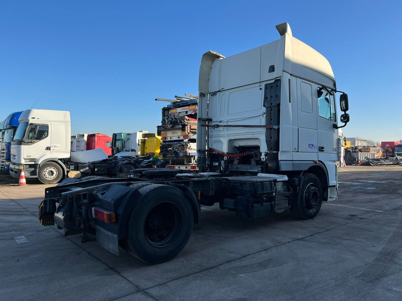 DAF 105 XF 460 Super Space Cab (MANUAL GEARBOX / BOITE MANUELLE) - Trekker: afbeelding 5 DAF 105 XF 460 Super Space Cab (MANUAL GEARBOX / BOITE MANUELLE) - Trekker: afbeelding 5