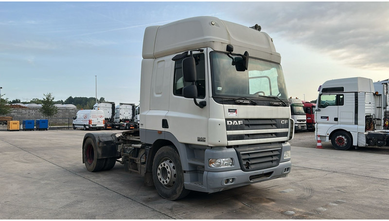 DAF 85 CF 410 (BOITE MANUELLE / MANUAL GEARBOX / GOOD CONDITION / BONNE ETAT) - Trekker: afbeelding 3 DAF 85 CF 410 (BOITE MANUELLE / MANUAL GEARBOX / GOOD CONDITION / BONNE ETAT) - Trekker: afbeelding 3