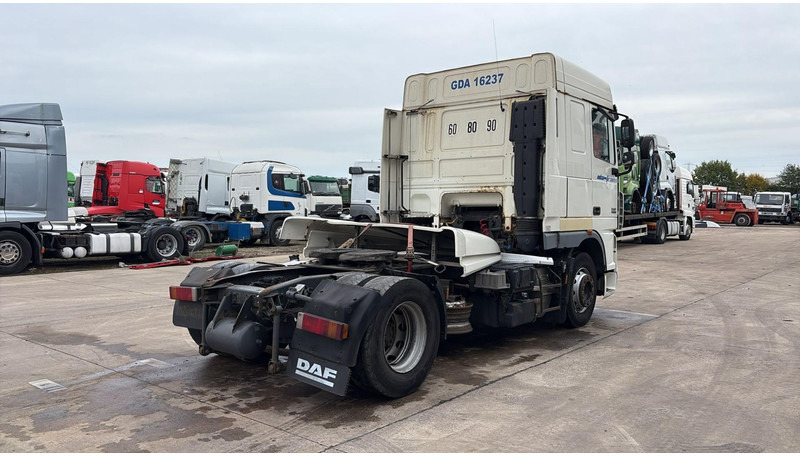 DAF XF 105.460 (GOOD CONDITION / BONNE ETAT) - Trekker: afbeelding 4 DAF XF 105.460 (GOOD CONDITION / BONNE ETAT) - Trekker: afbeelding 4