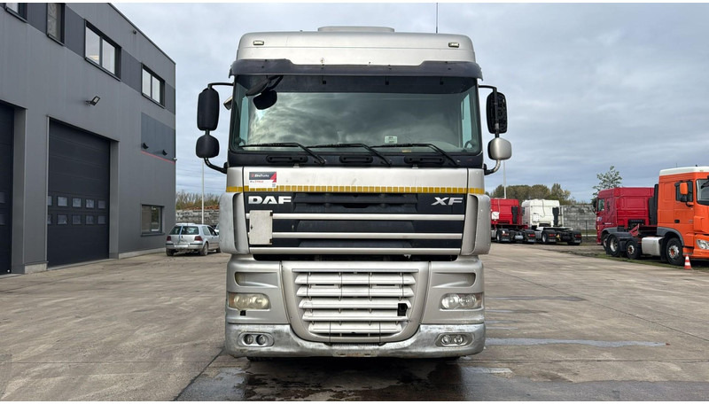 DAF XF 105.460 (GOOD CONDITION / BONNE ETAT) - Trekker: afbeelding 4 DAF XF 105.460 (GOOD CONDITION / BONNE ETAT) - Trekker: afbeelding 4