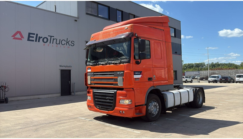 DAF XF 105.460 (MANUAL GEARBOX / BOITE MANUELLE) - Trekker: afbeelding 1 DAF XF 105.460 (MANUAL GEARBOX / BOITE MANUELLE) - Trekker: afbeelding 1