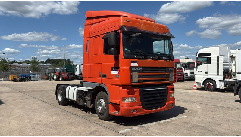 DAF XF 105.460 (MANUAL GEARBOX / BOITE MANUELLE) - Trekker: afbeelding 3 DAF XF 105.460 (MANUAL GEARBOX / BOITE MANUELLE) - Trekker: afbeelding 3