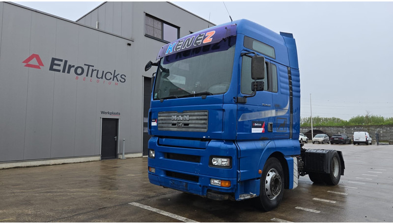 MAN TGA 18.410 (864.000 KM / MANUAL PUMP / MANUAL GEARBOX / RETARDER / POMPE MANUELLE) - Trekker: afbeelding 1 MAN TGA 18.410 (864.000 KM / MANUAL PUMP / MANUAL GEARBOX / RETARDER / POMPE MANUELLE) - Trekker: afbeelding 1