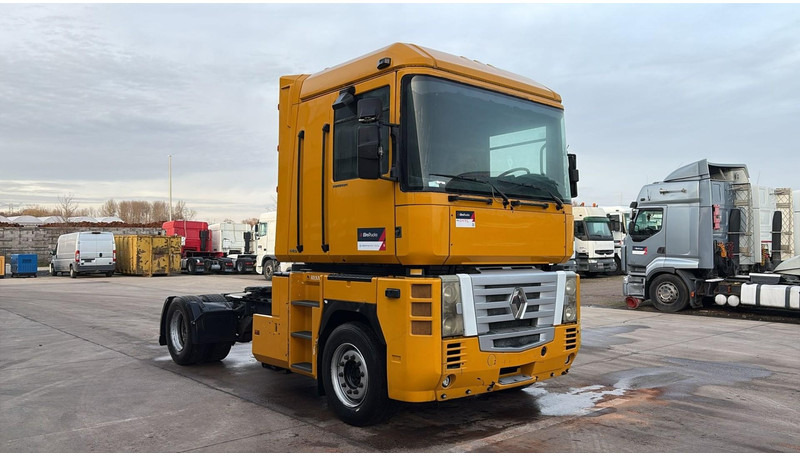 Renault AE 440 Magnum E-tech (BOITE MANUELLE / MANUAL GEARBOX) - Trekker: afbeelding 4 Renault AE 440 Magnum E-tech (BOITE MANUELLE / MANUAL GEARBOX) - Trekker: afbeelding 4