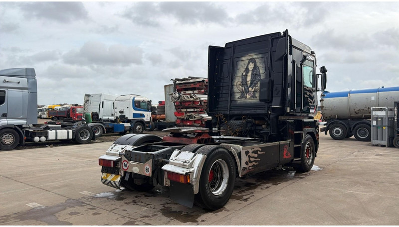 Renault AE 440 Magnum E-tech (PARFAIT ETAT / BOITE MANUELLE / MANUAL GEARBOX) - Trekker: afbeelding 4 Renault AE 440 Magnum E-tech (PARFAIT ETAT / BOITE MANUELLE / MANUAL GEARBOX) - Trekker: afbeelding 4