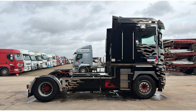 Renault AE 440 Magnum E-tech (PARFAIT ETAT / BOITE MANUELLE / MANUAL GEARBOX) - Trekker: afbeelding 3 Renault AE 440 Magnum E-tech (PARFAIT ETAT / BOITE MANUELLE / MANUAL GEARBOX) - Trekker: afbeelding 3