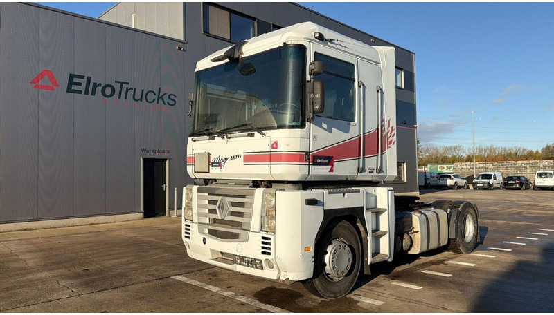 Renault MAGNUM 460 (BONNE ETAT / GOOD CONDITION) - Trekker: afbeelding 1 Renault MAGNUM 460 (BONNE ETAT / GOOD CONDITION) - Trekker: afbeelding 1