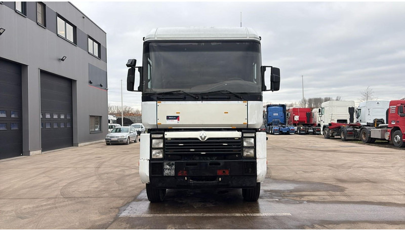 Renault Magnum 430 (POMPE MANUELLE / MANUAL PUMP / MANUAL GEARBOX / BOITE MANUELLE) - Trekker: afbeelding 4 Renault Magnum 430 (POMPE MANUELLE / MANUAL PUMP / MANUAL GEARBOX / BOITE MANUELLE) - Trekker: afbeelding 4