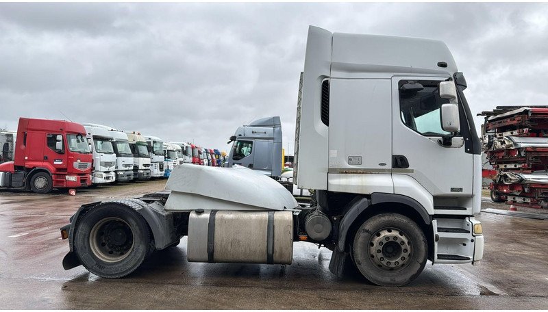 Renault Premium 420 (MANUAL GEARBOX / BOITE MANUELLE) - Trekker: afbeelding 3 Renault Premium 420 (MANUAL GEARBOX / BOITE MANUELLE) - Trekker: afbeelding 3