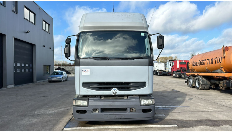 Renault Premium 420 (MANUAL GEARBOX / BOITE MANUELLE) - Trekker: afbeelding 2 Renault Premium 420 (MANUAL GEARBOX / BOITE MANUELLE) - Trekker: afbeelding 2