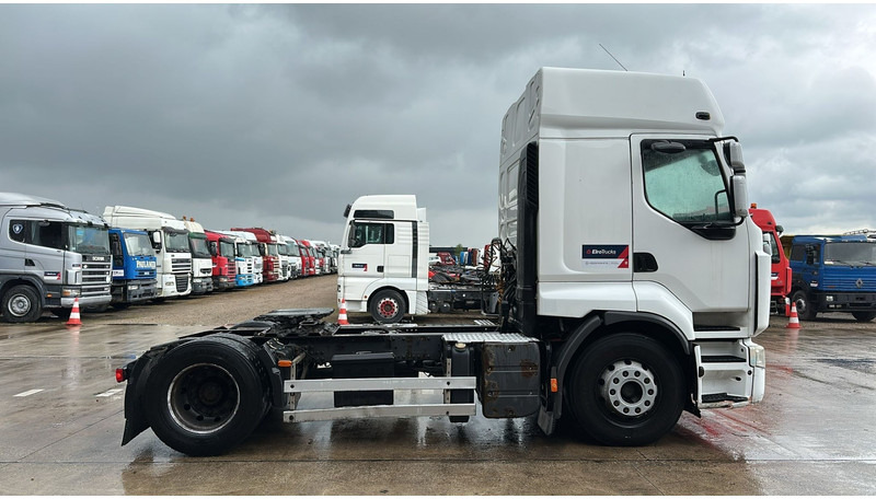 Renault Premium 450 (BOITE MANUELLE / MANUAL GEARBOX) - Trekker: afbeelding 4 Renault Premium 450 (BOITE MANUELLE / MANUAL GEARBOX) - Trekker: afbeelding 4
