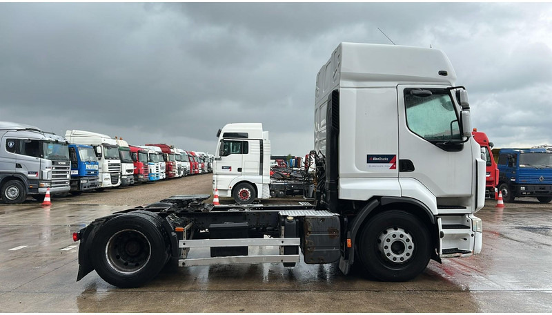 Renault Premium 450 (BOITE MANUELLE / MANUAL GEARBOX) - Trekker: afbeelding 4 Renault Premium 450 (BOITE MANUELLE / MANUAL GEARBOX) - Trekker: afbeelding 4