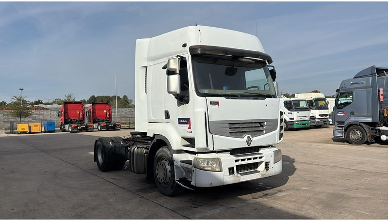 Renault Premium 450 (BOITE MANUELLE / MANUAL GEARBOX) - Trekker: afbeelding 3 Renault Premium 450 (BOITE MANUELLE / MANUAL GEARBOX) - Trekker: afbeelding 3