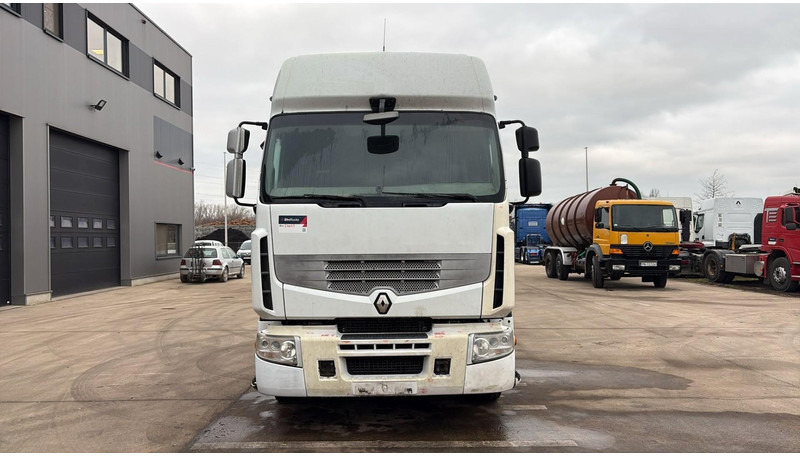 Renault Premium 450 DXI (BOITE MANUELLE / MANUAL GEARBOX / AIRCO) - Trekker: afbeelding 2 Renault Premium 450 DXI (BOITE MANUELLE / MANUAL GEARBOX / AIRCO) - Trekker: afbeelding 2