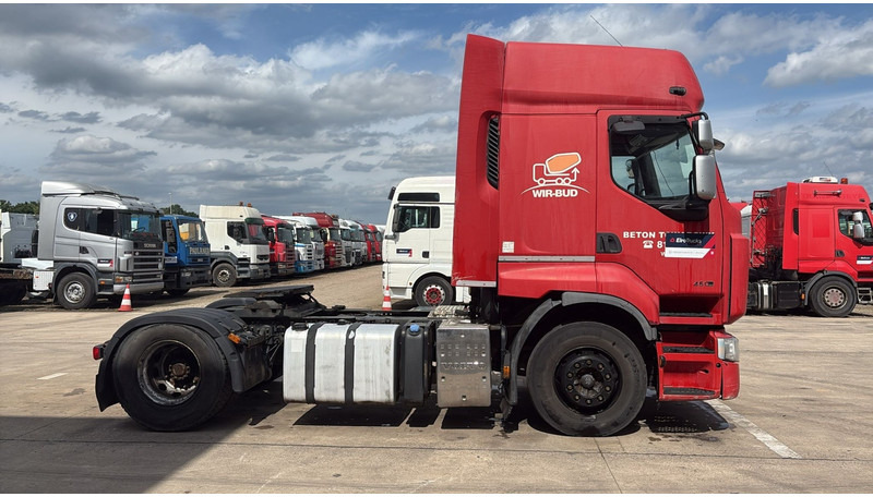 Renault Premium 450 DXI (BOITE MANUELLE / MANUAL GEARBOX) - Trekker: afbeelding 4 Renault Premium 450 DXI (BOITE MANUELLE / MANUAL GEARBOX) - Trekker: afbeelding 4