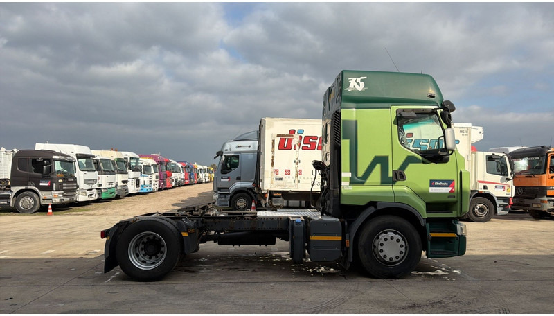 Renault Premium 450 DXI (GOOD CONDITION / AIRCO / BONNE ETAT) - Trekker: afbeelding 3 Renault Premium 450 DXI (GOOD CONDITION / AIRCO / BONNE ETAT) - Trekker: afbeelding 3