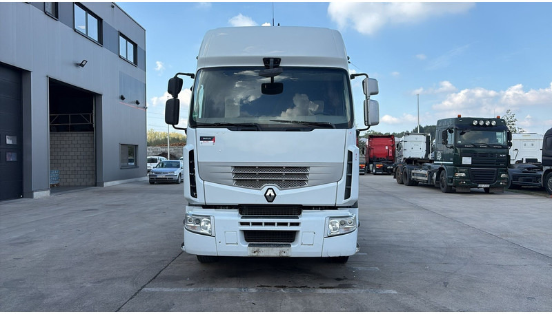 Renault Premium 460 DXI (GOOD CONDITION / AIRCO / AC / BOITE MANUELLE / MANUAL GEARBOX) - Trekker: afbeelding 2 Renault Premium 460 DXI (GOOD CONDITION / AIRCO / AC / BOITE MANUELLE / MANUAL GEARBOX) - Trekker: afbeelding 2