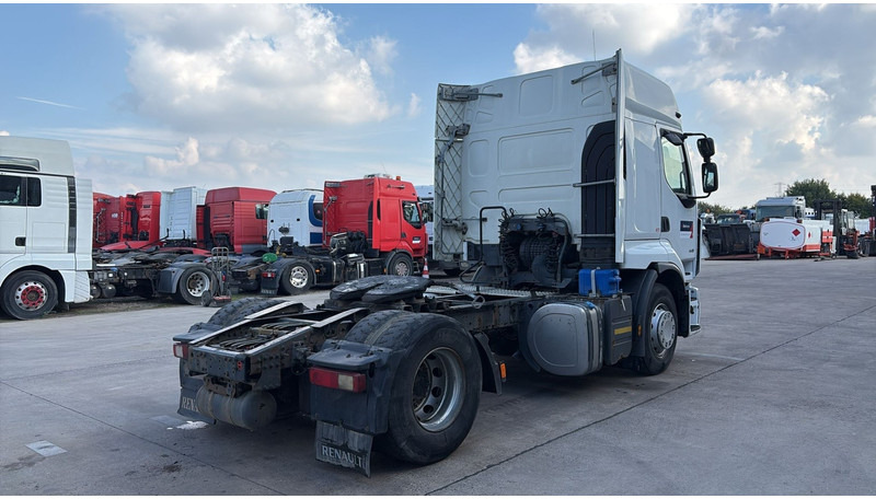 Renault Premium 460 DXI (GOOD CONDITION / AIRCO / AC / BOITE MANUELLE / MANUAL GEARBOX) - Trekker: afbeelding 5 Renault Premium 460 DXI (GOOD CONDITION / AIRCO / AC / BOITE MANUELLE / MANUAL GEARBOX) - Trekker: afbeelding 5