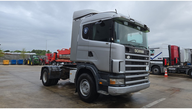 Scania 124 - 360 (POMPE MANUELLE / MANUAL PUMP / BOITE MANUELLE / MANUAL GEARBOX / AIRCO) - Trekker: afbeelding 3 Scania 124 - 360 (POMPE MANUELLE / MANUAL PUMP / BOITE MANUELLE / MANUAL GEARBOX / AIRCO) - Trekker: afbeelding 3