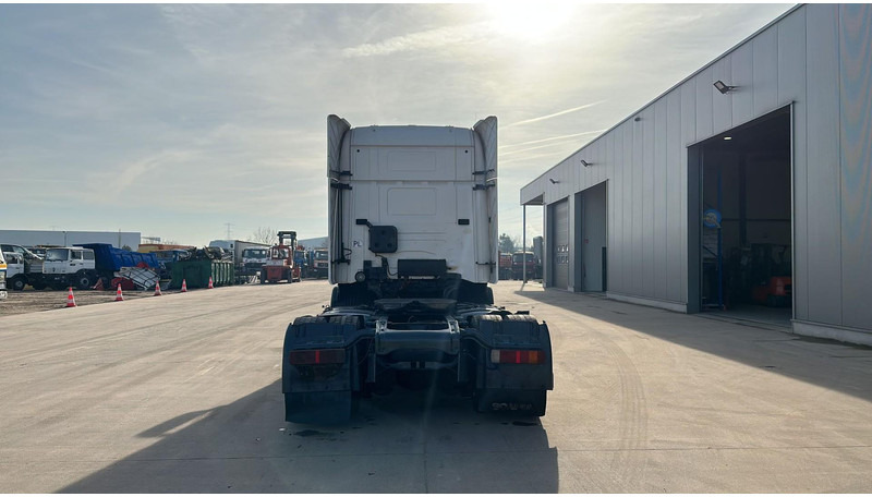 Scania 124-420 Topline (MANUAL GEARBOX / BOITE MANUELLE) - Trekker: afbeelding 5 Scania 124-420 Topline (MANUAL GEARBOX / BOITE MANUELLE) - Trekker: afbeelding 5