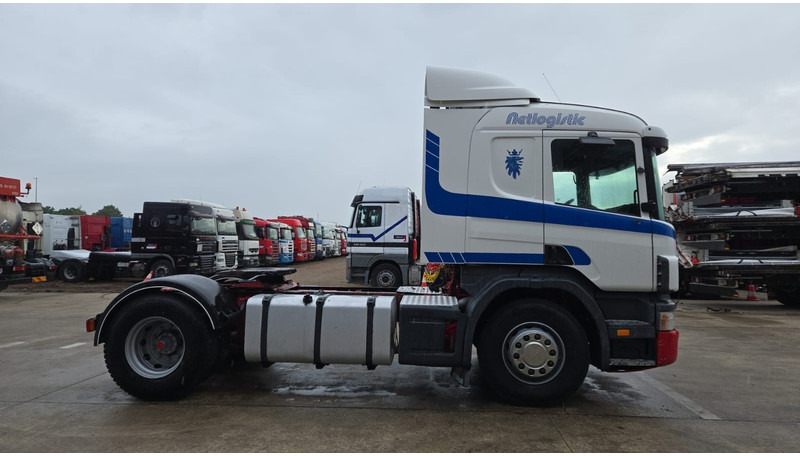 Scania P124 - 360 (POMPE MANUELLE / BOITE MANUELLE / MANUAL PUMP / MANUAL GEARBOX) - Trekker: afbeelding 4 Scania P124 - 360 (POMPE MANUELLE / BOITE MANUELLE / MANUAL PUMP / MANUAL GEARBOX) - Trekker: afbeelding 4