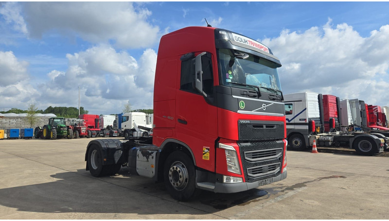 Volvo FH 460 (GOOD CONDITION / EURO 6 / FRIGO / LANE ASSIST) - Trekker: afbeelding 3 Volvo FH 460 (GOOD CONDITION / EURO 6 / FRIGO / LANE ASSIST) - Trekker: afbeelding 3