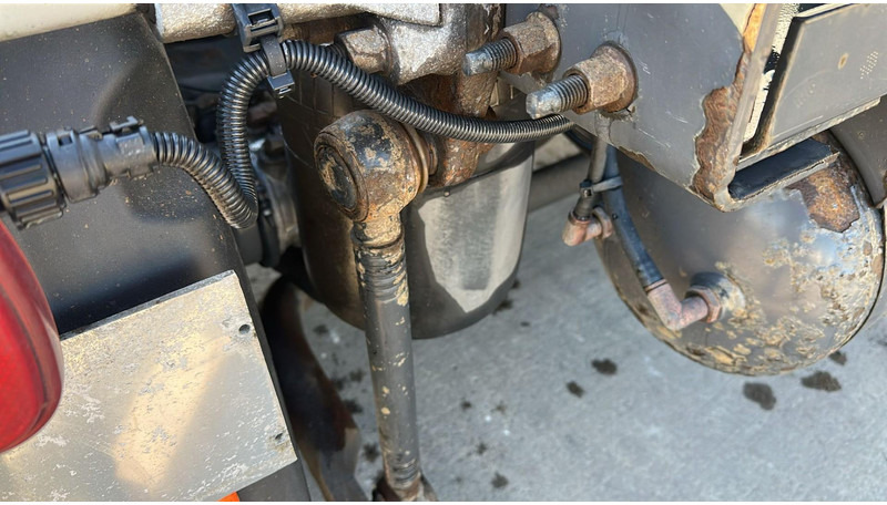 Leasing Volvo FM 340 (BELGIAN TRUCK / PERFECT CONDITION / GOOD TYRES / 460.000 KM) Volvo FM 340 (BELGIAN TRUCK / PERFECT CONDITION / GOOD TYRES / 460.000 KM): afbeelding 10