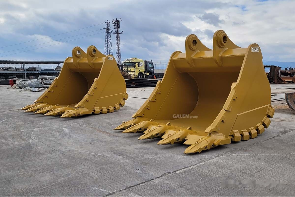Caterpillar 349 Heavy Duty Bucket Manufacturing - Graafbak: afbeelding 1 Caterpillar 349 Heavy Duty Bucket Manufacturing - Graafbak: afbeelding 1