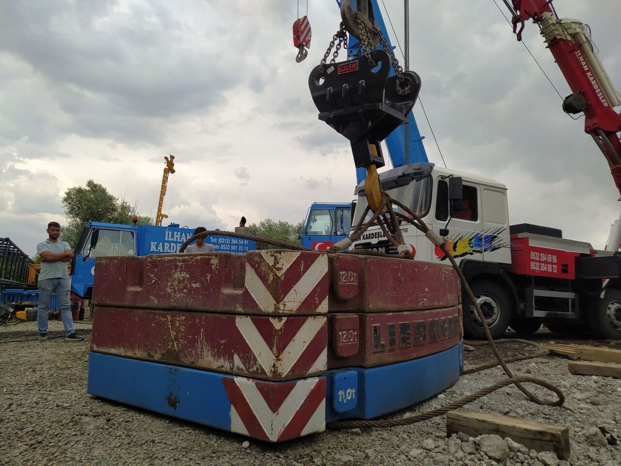 Galen CRANE LIFTING HOOK - Tegenwicht voor Mobiele kraan: afbeelding 1 Galen CRANE LIFTING HOOK - Tegenwicht voor Mobiele kraan: afbeelding 1