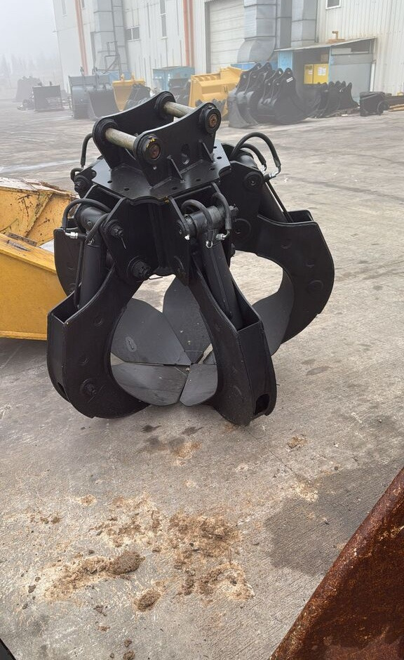 Galen Polyp Attachment from STOCK - Grijper: afbeelding 1 Galen Polyp Attachment from STOCK - Grijper: afbeelding 1