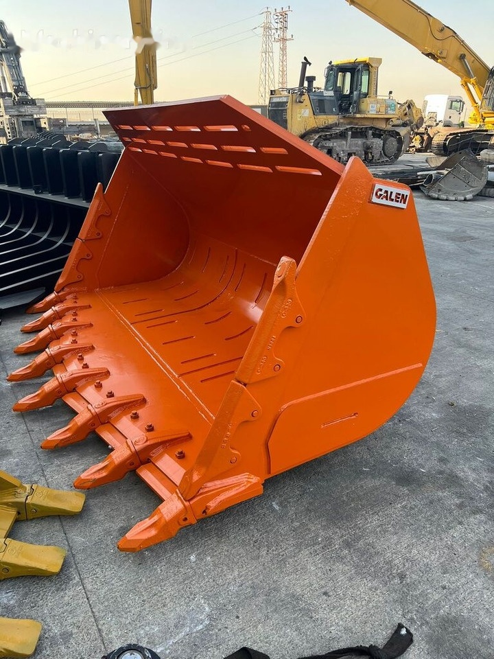 Hitachi ZW220 Rock Bucket - Voorladerbak: afbeelding 1 Hitachi ZW220 Rock Bucket - Voorladerbak: afbeelding 1