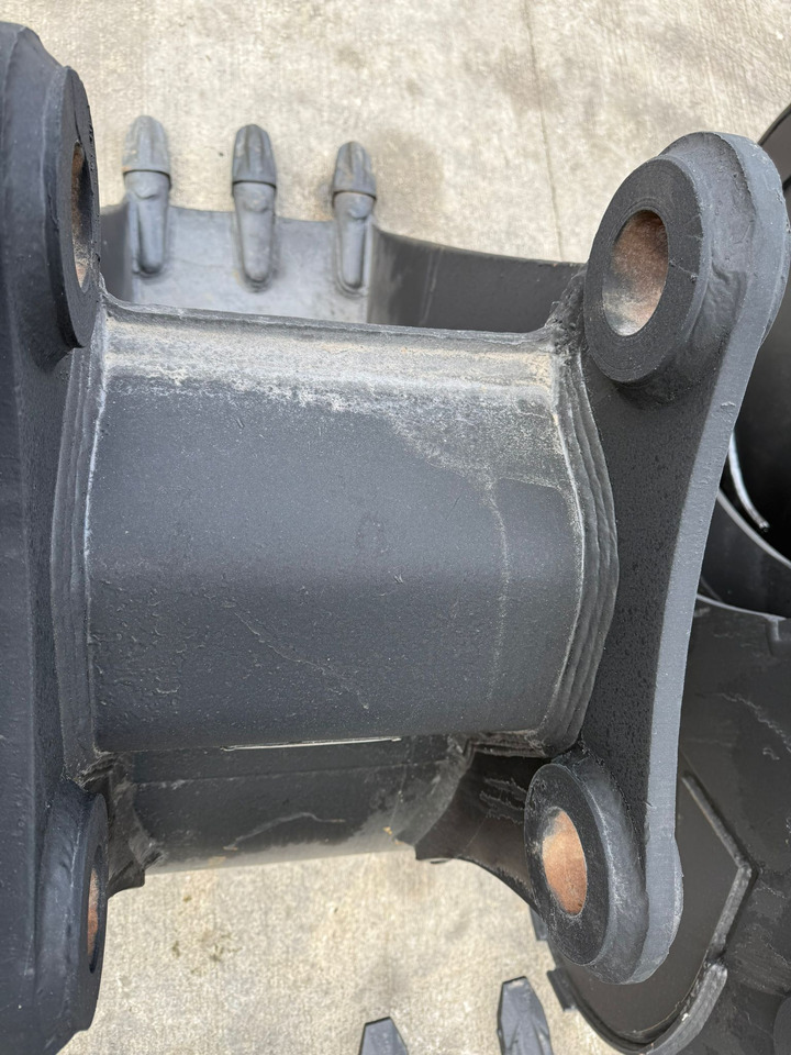 Komatsu PC200 - Graafbak voor Bouwmachine: afbeelding 1 Komatsu PC200 - Graafbak voor Bouwmachine: afbeelding 1