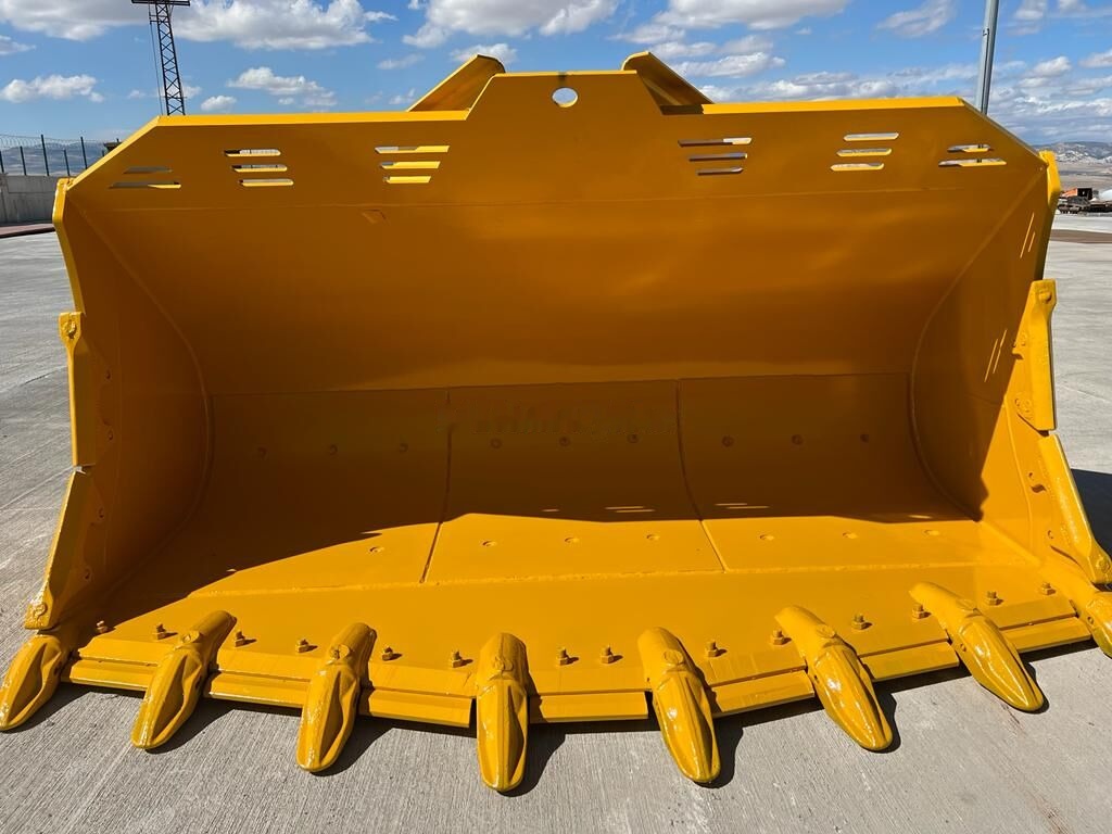 Komatsu WA470 Rock Bucket - Voorladerbak: afbeelding 1 Komatsu WA470 Rock Bucket - Voorladerbak: afbeelding 1