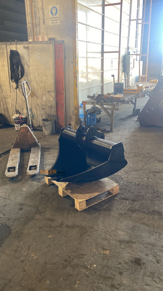 Sany SY35 Trapeze Bucket - Graafbak voor Minigraafmachine: afbeelding 2 Sany SY35 Trapeze Bucket - Graafbak voor Minigraafmachine: afbeelding 2