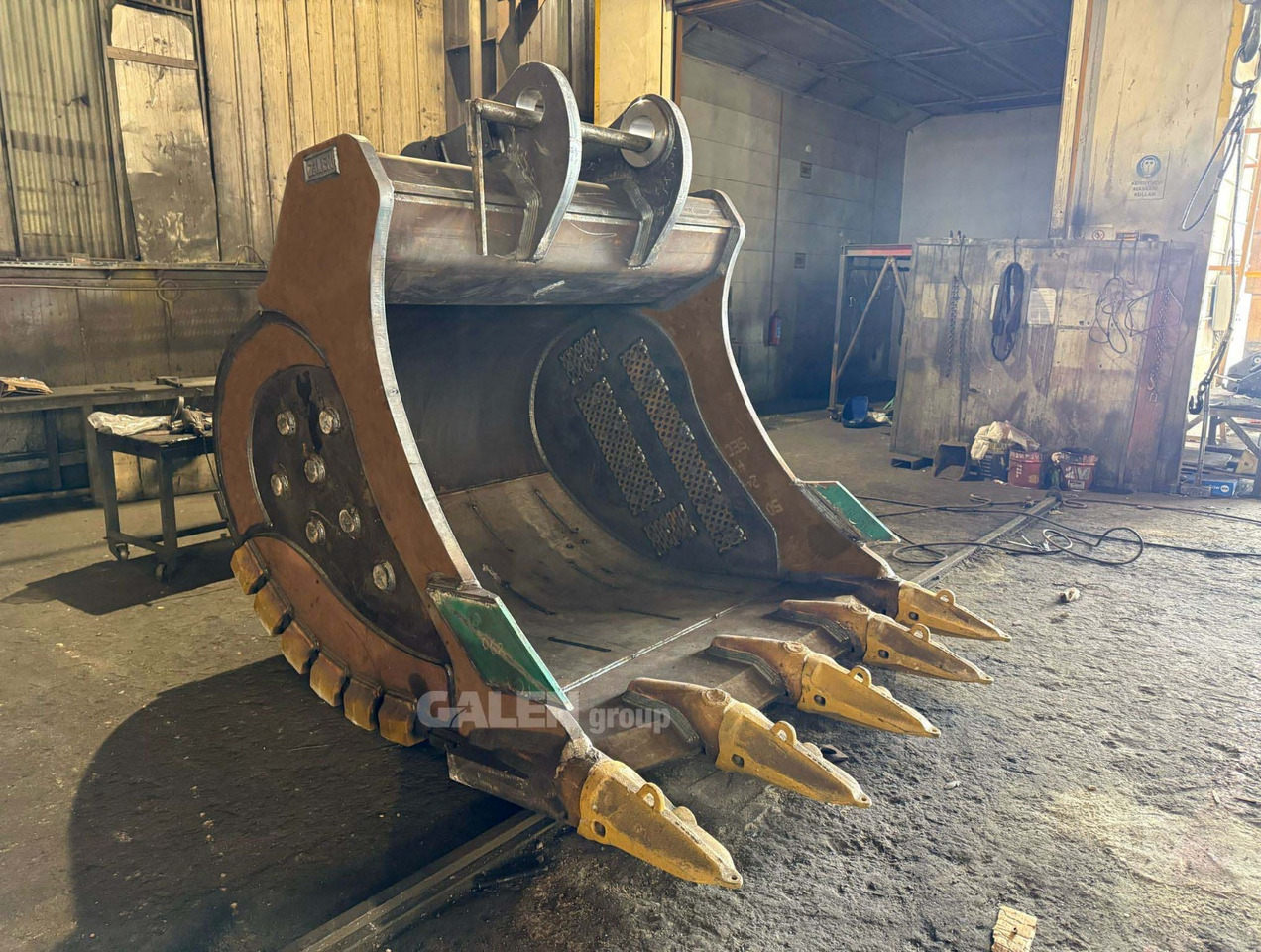 Volvo EC950 Extreme Heavy duty Bucket - Graafbak voor Rupsgraafmachine: afbeelding 2 Volvo EC950 Extreme Heavy duty Bucket - Graafbak voor Rupsgraafmachine: afbeelding 2