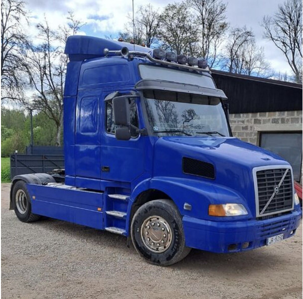 Volvo NH12 - Trekker: afbeelding 2 Volvo NH12 - Trekker: afbeelding 2