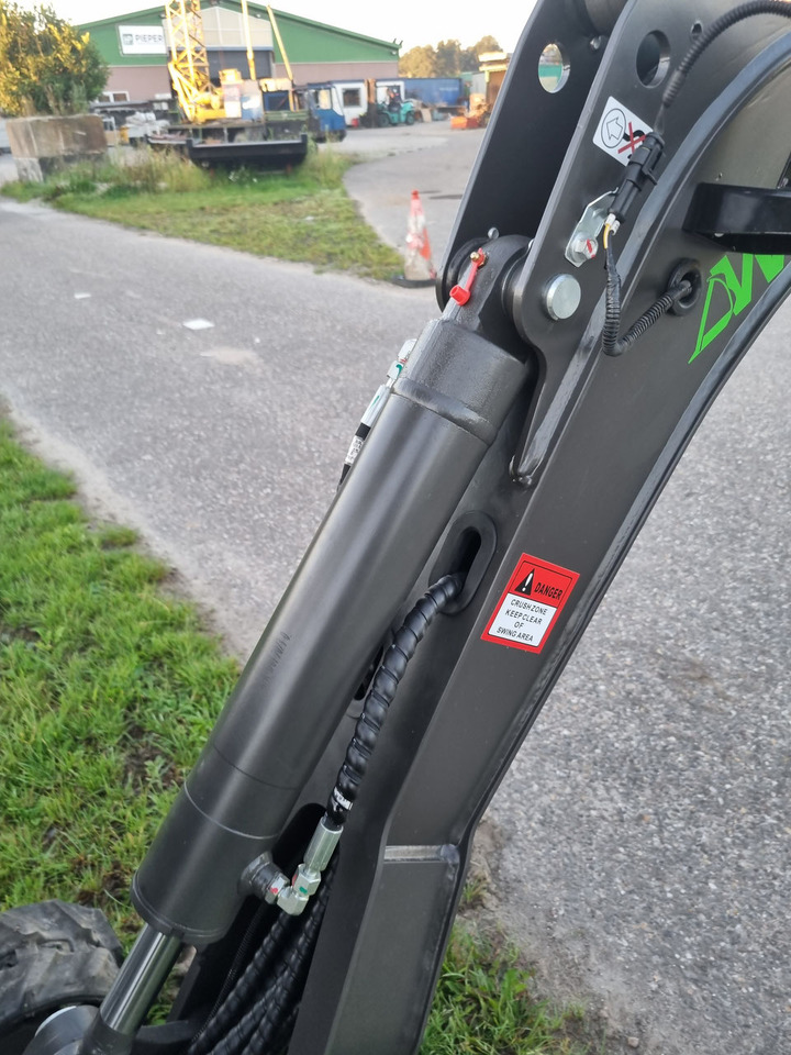 Minigraafmachine WCM CTX 8010 Diesel: afbeelding 14 Minigraafmachine WCM CTX 8010 Diesel: afbeelding 14