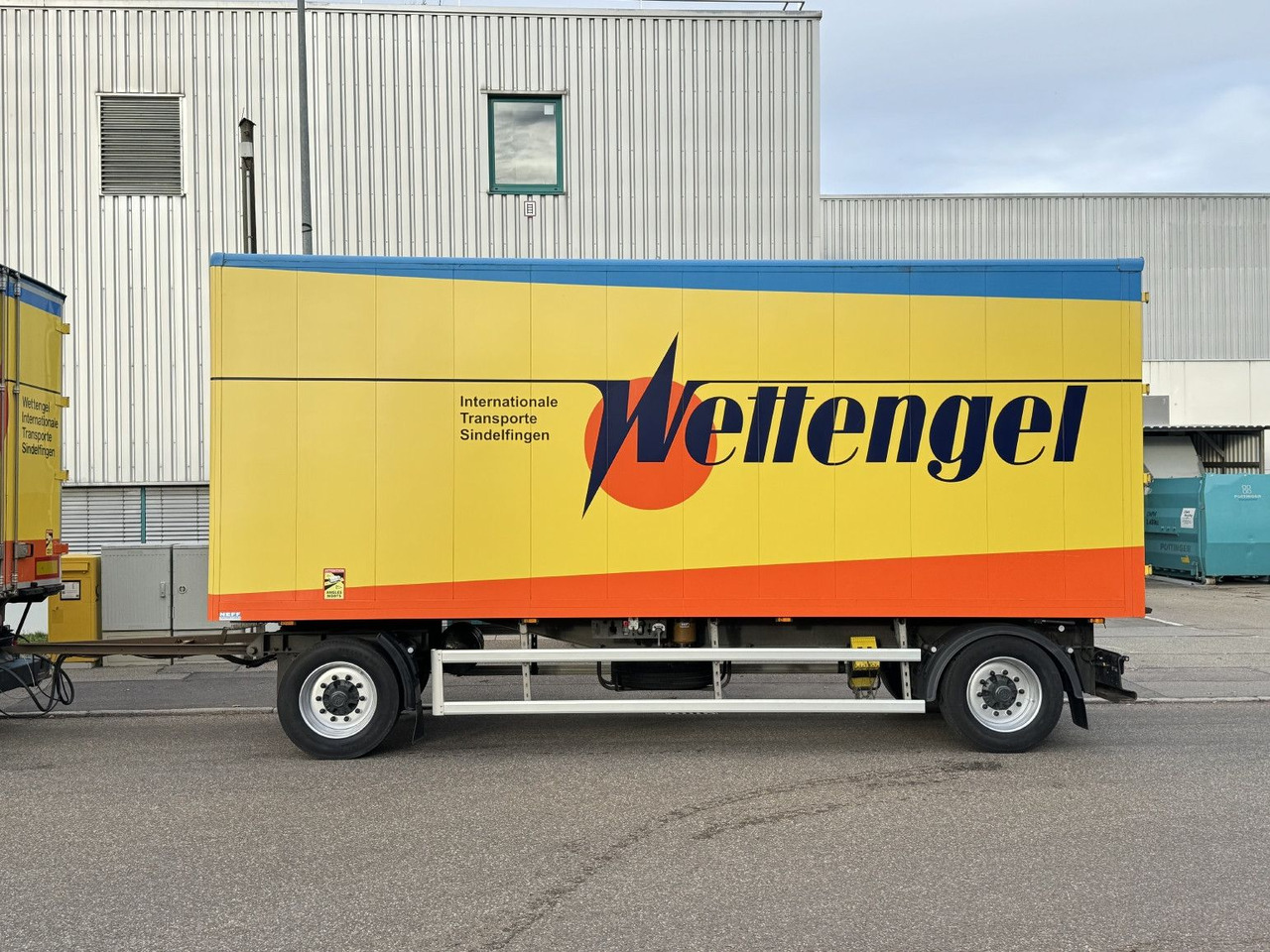 Ackermann KA-F 14 14t Alu-Möbelkoffer 7,2m BPW Luft ZS - Gesloten aanhangwagen: afbeelding 2 Ackermann KA-F 14 14t Alu-Möbelkoffer 7,2m BPW Luft ZS - Gesloten aanhangwagen: afbeelding 2