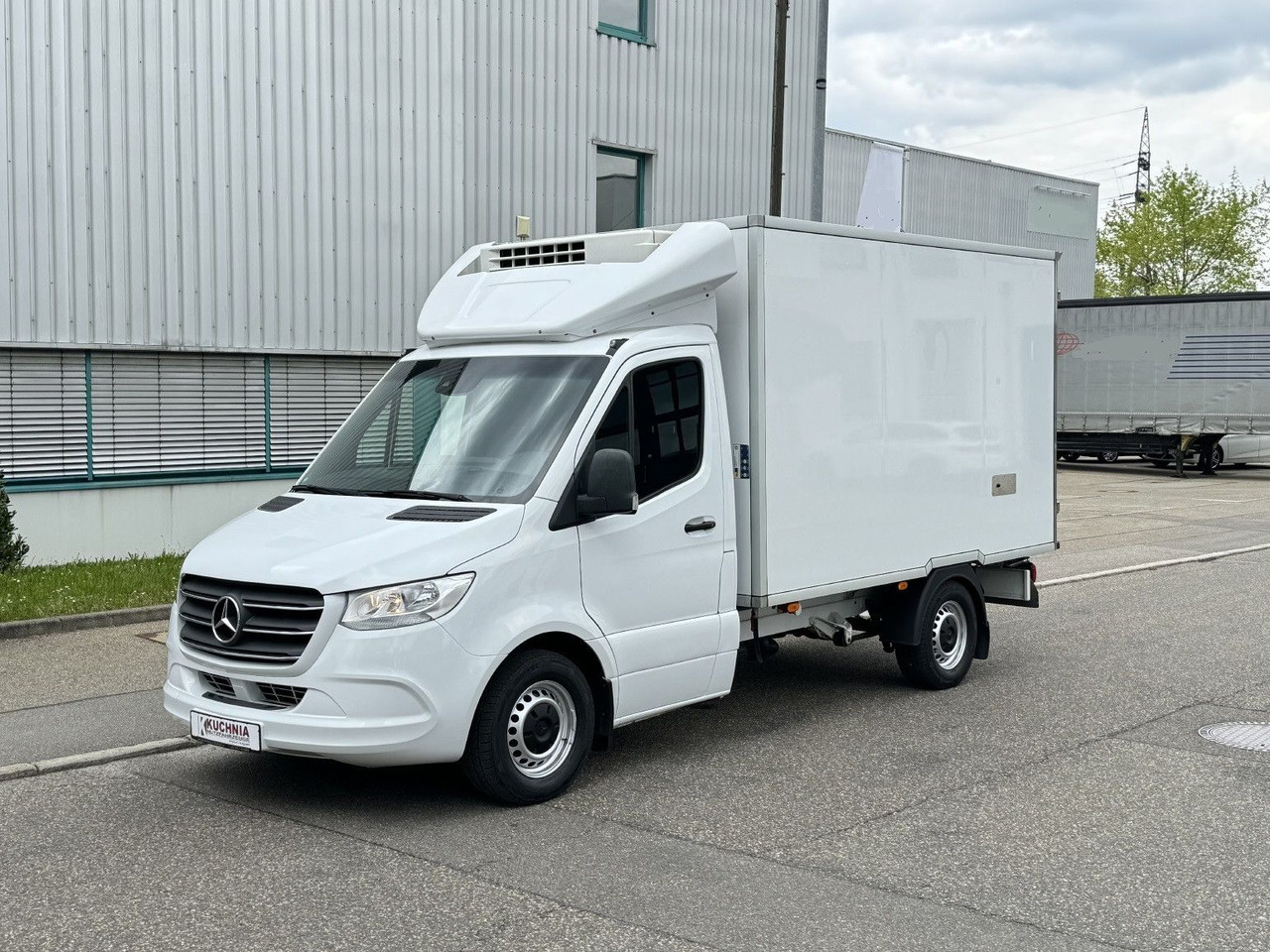 Mercedes-Benz Sprinter 316 Tiefkühl 3,3m TK V-500 MAX Luftgef. - Koelwagen: afbeelding 3 Mercedes-Benz Sprinter 316 Tiefkühl 3,3m TK V-500 MAX Luftgef. - Koelwagen: afbeelding 3