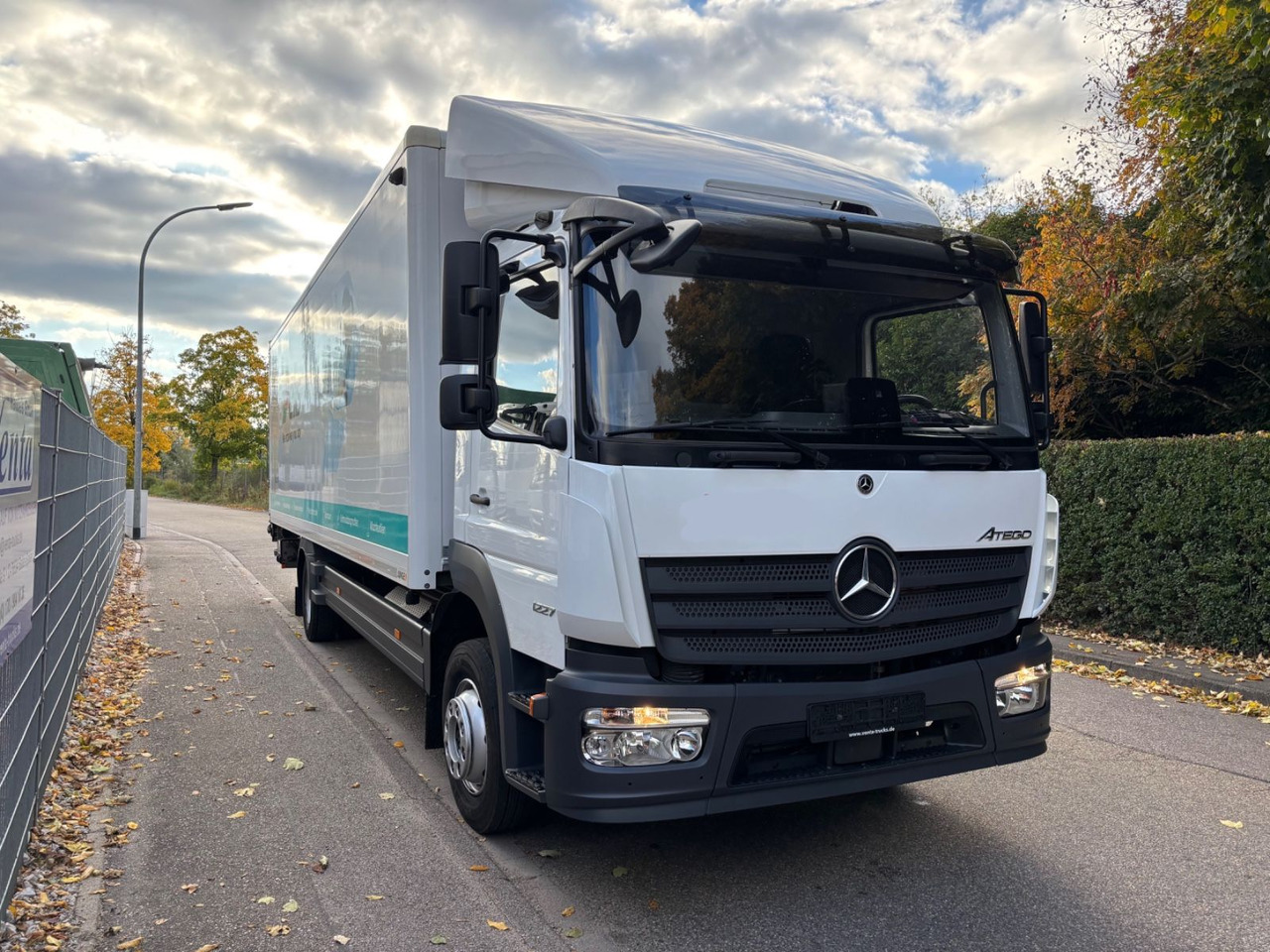 Mercedes-Benz Atego III 1227L, Euro-6, 2xAHK, Klima, Abbiegeas - Bakwagen: afbeelding 3 Mercedes-Benz Atego III 1227L, Euro-6, 2xAHK, Klima, Abbiegeas - Bakwagen: afbeelding 3