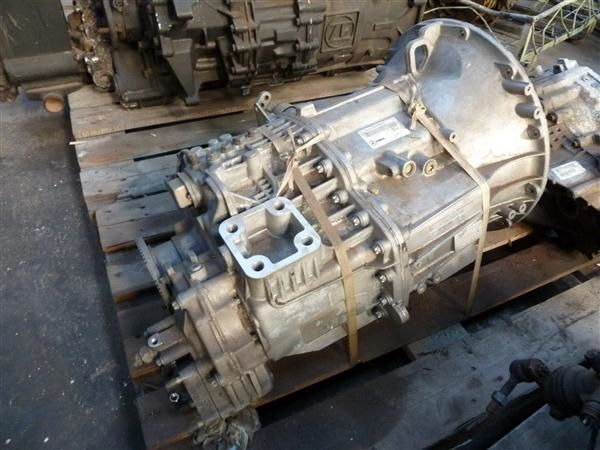 Mercedes-Benz G 85-6 715.060 - Versnellingsbak voor Vrachtwagen: afbeelding 2 Mercedes-Benz G 85-6 715.060 - Versnellingsbak voor Vrachtwagen: afbeelding 2